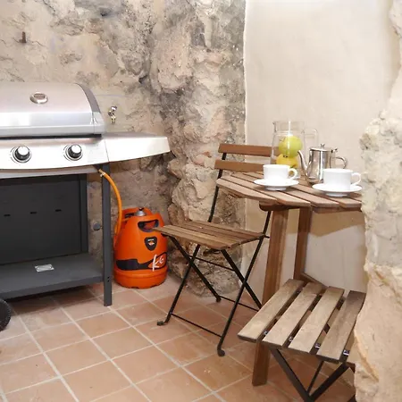 Casa Vell De Holiday home *