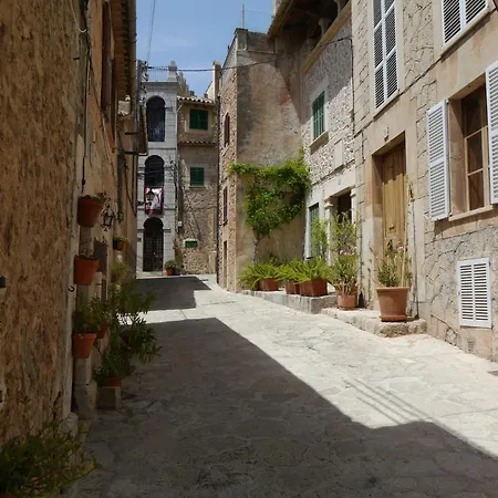 Holiday home Casa Vell De